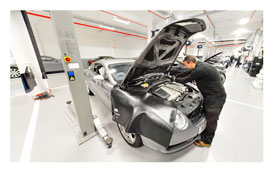 H.R. Owen Bentley Hertfordshire Service thumbnail